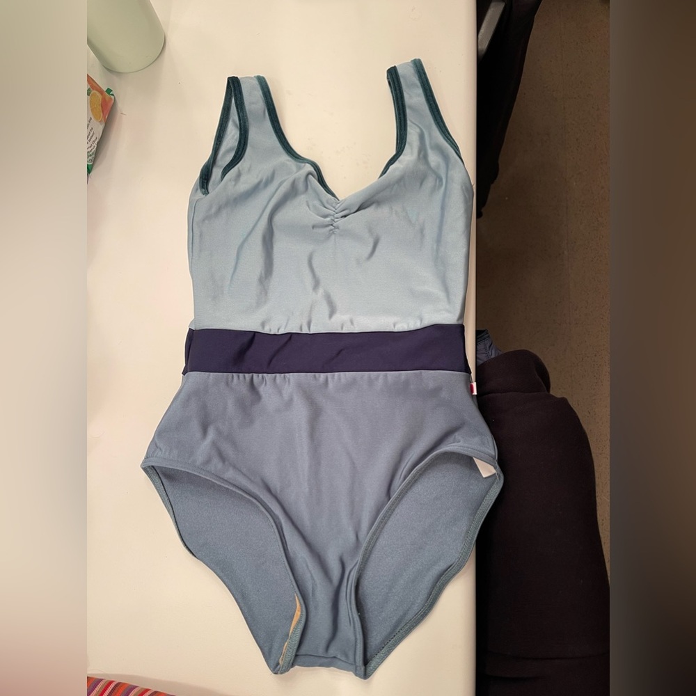 Yumiko Leotard BARELY WORN